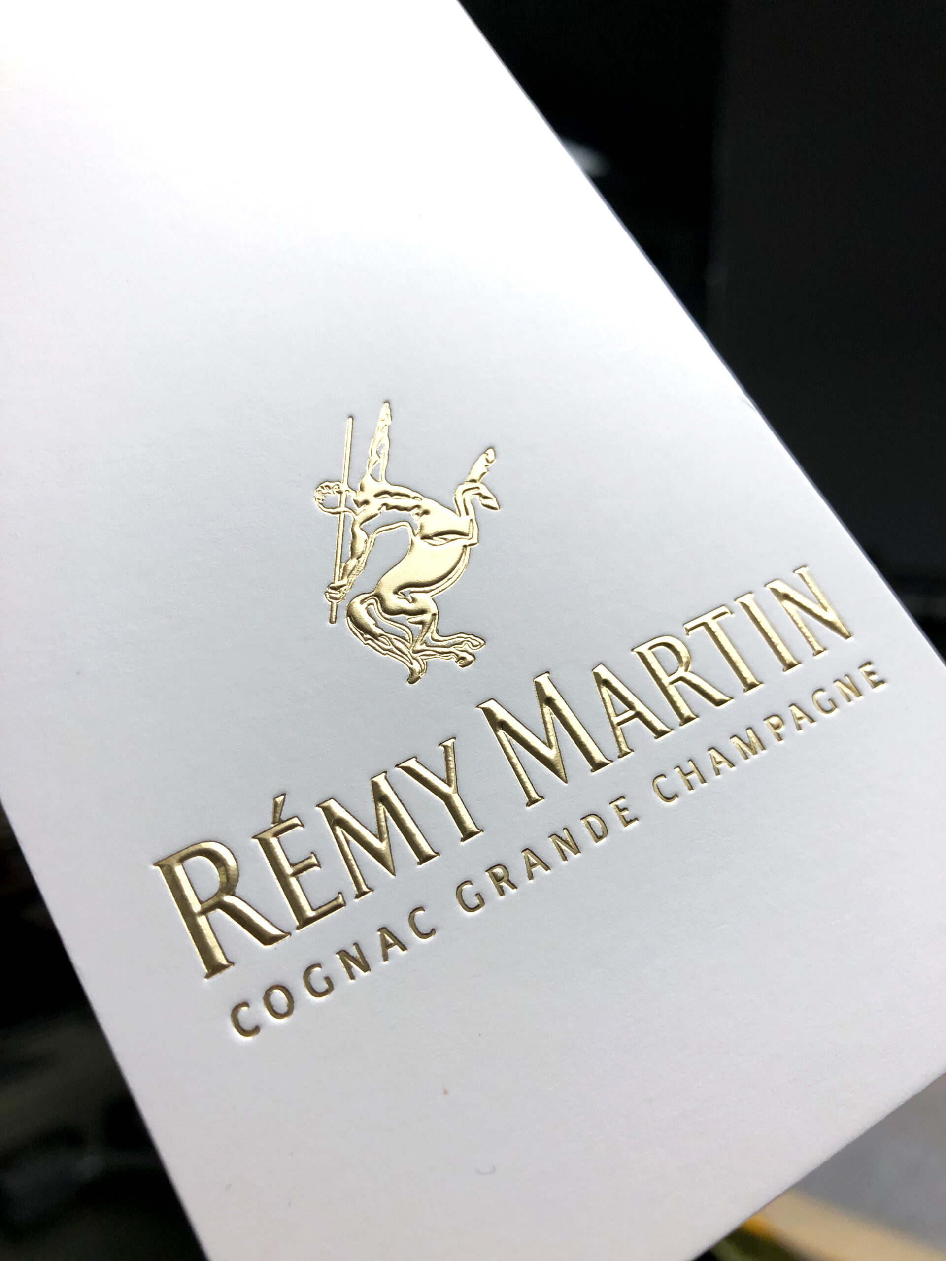 Gaufrage & foulage – Le jeu du relief